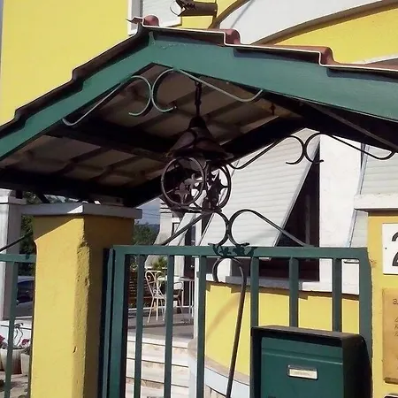 Samuel Bed & Breakfast 3*